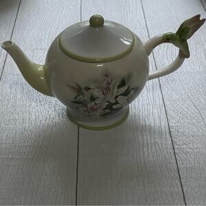 TELEFLORA Vintage LENA LIU Hummingbird and Lilies Teapot